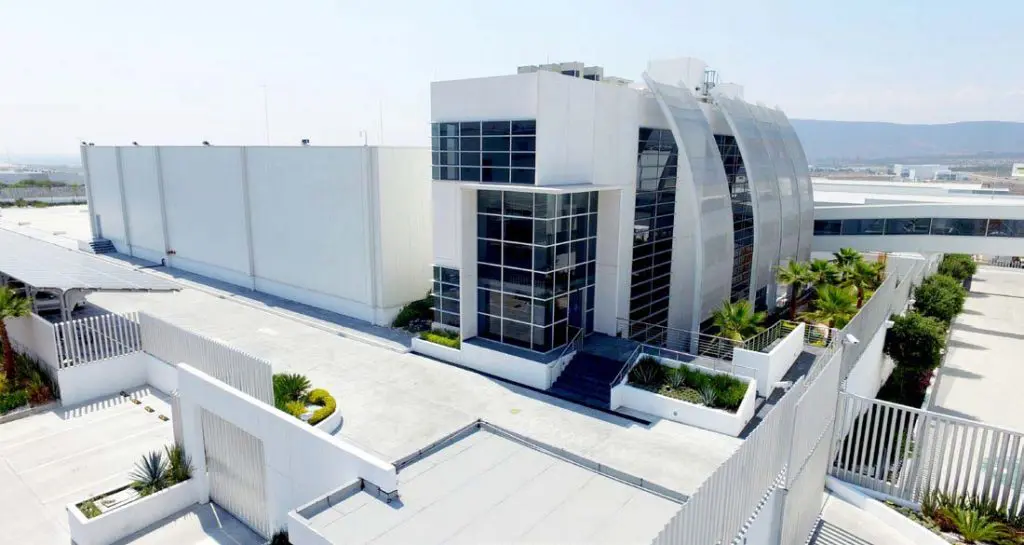 Disco Duro powers Equinix MX2 data center in Queretaro Mexico